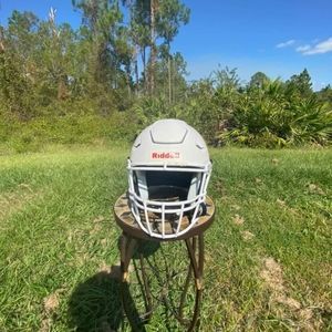 Riddell speed flex